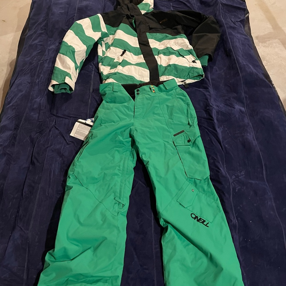 O’Neil Snow Suit